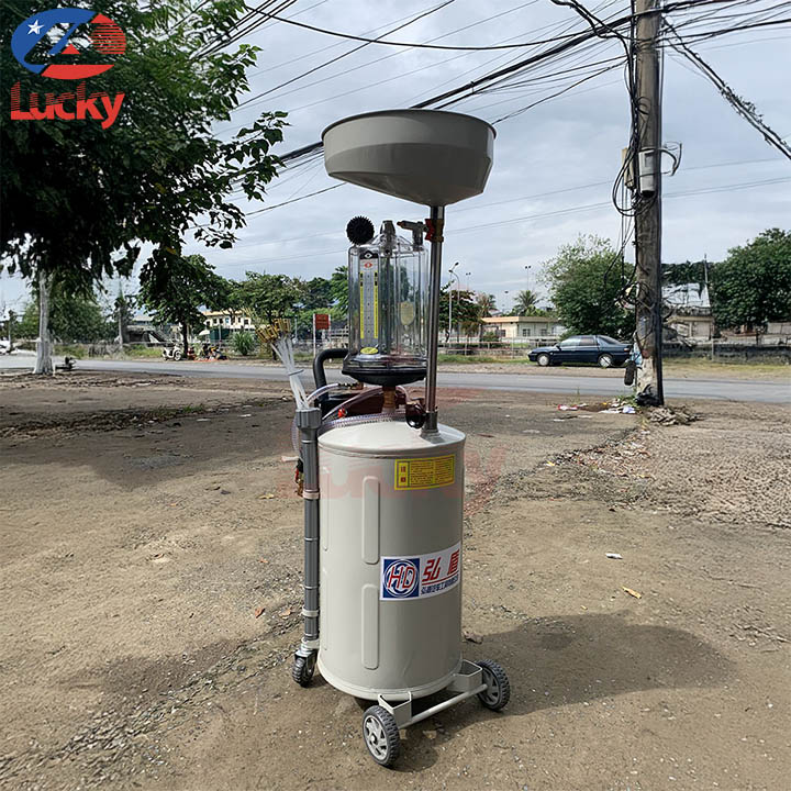 may-hut-dau-o-to-dung-khi-nen-ff-6097-1